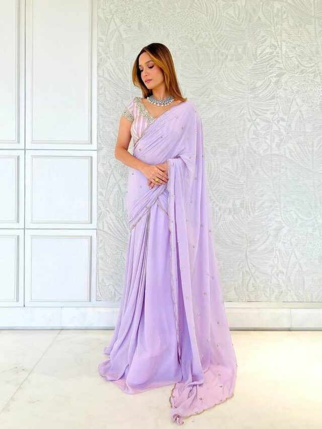 Ankita Lokhande Steals All The Attention In A Lilac Saree OTTplay