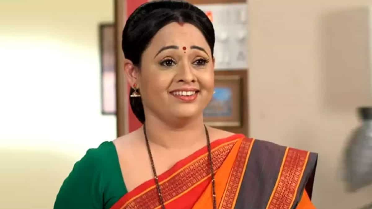 Sonalika Joshai Xnxx - Happy birthday Sonalika Joshi: Before playing Madhavi in TMKOC, the actress  was seen in Zuluk