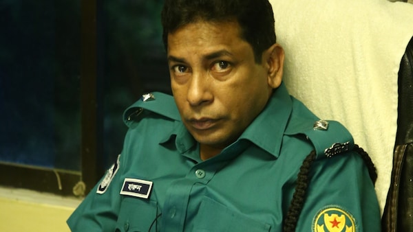 Mohanagar review: Bangladeshi star Mosharraf Karim's web series is refreshing and gripping