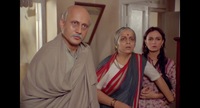 Soni Razdan says Mahesh Bhatt tried to not favour her in Saaransh, recalls him cutting her scenes