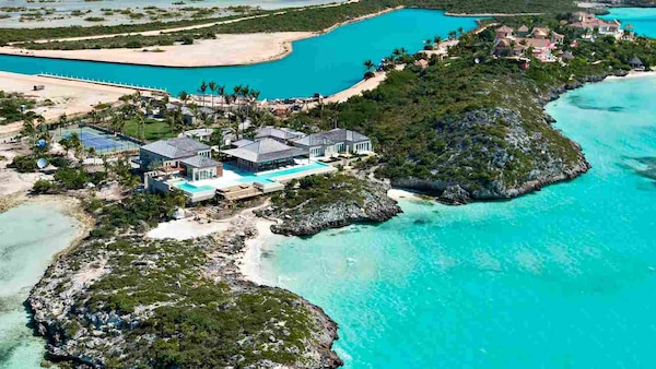 The Turtle Tail Estate