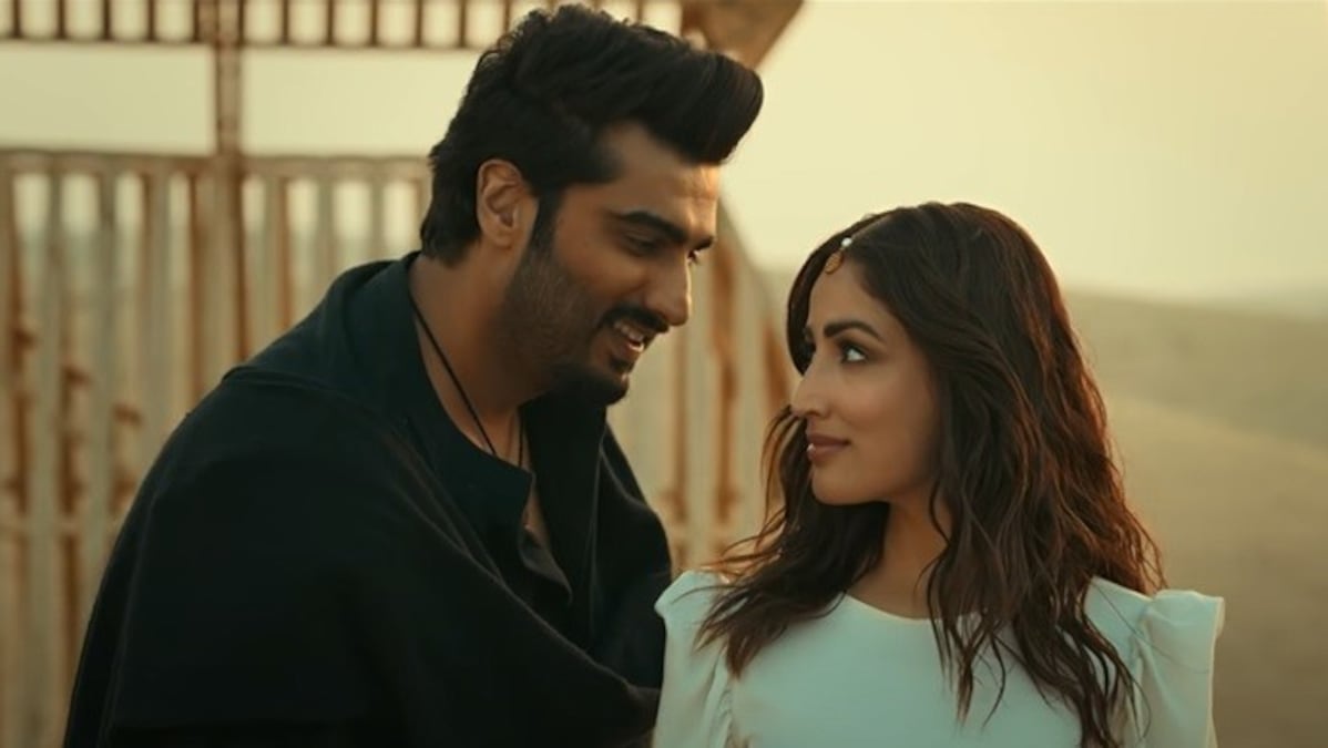 Bhoot Police's Mujhe Pyaar Pyaar Hai: A lovey-dovey track for professing your love