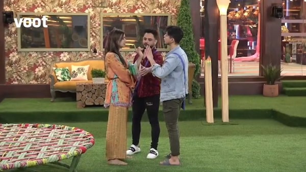 Bigg Boss OTT Day 1 Preview: Millind Gaba tries to resolve Pratik-Divya’s issue in the house