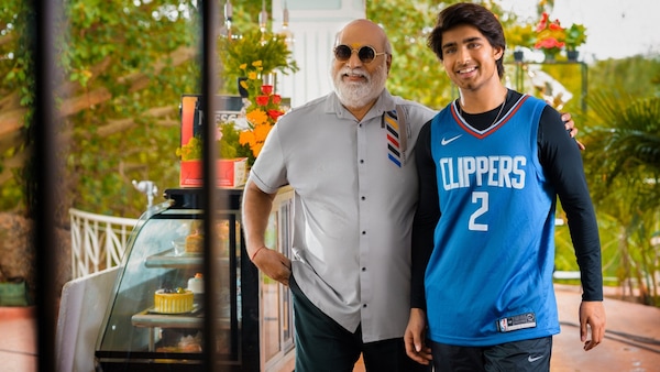 Filmmaker K Raghavendra Rao debuts as an actor with Pelli SandaD