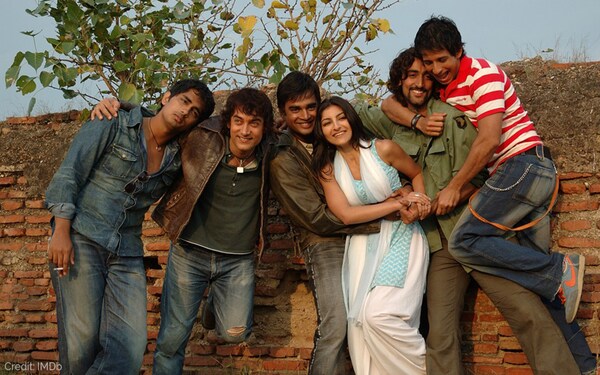 Rang De Basanti Captures College Life Without Making A Lecture Of It