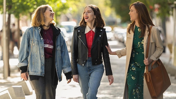 Sounds Like Love Review - A simplistic, enjoyable tale of sisterhood and self-acceptance