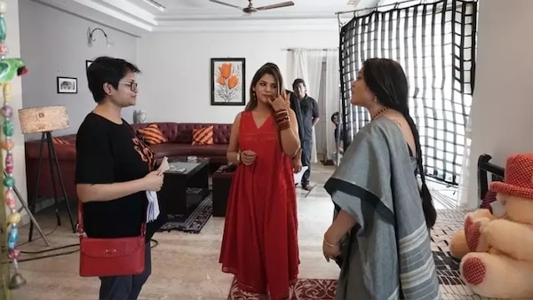  Sudipta Chakrabarty and Koneenica Banerjee in Porichoy, short film explores women’s self-identity