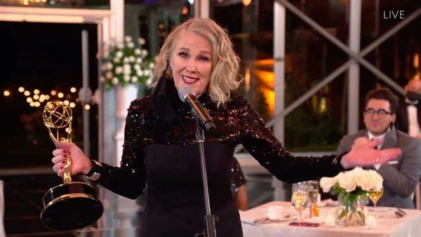 Emmys 2020: Why the awards couldn't resist 'Schitt's Creek'