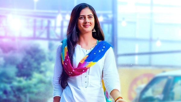 Gehna Sippy set to make her Telugu debut with Chor Bazaar, here's the first look