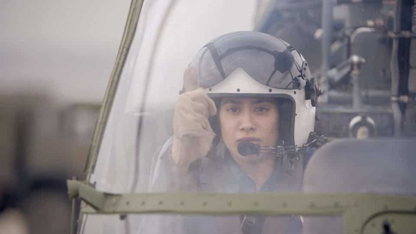 ‘Gunjan Saxena: The Kargil Girl’ review: Earthbound despite dreams of flight