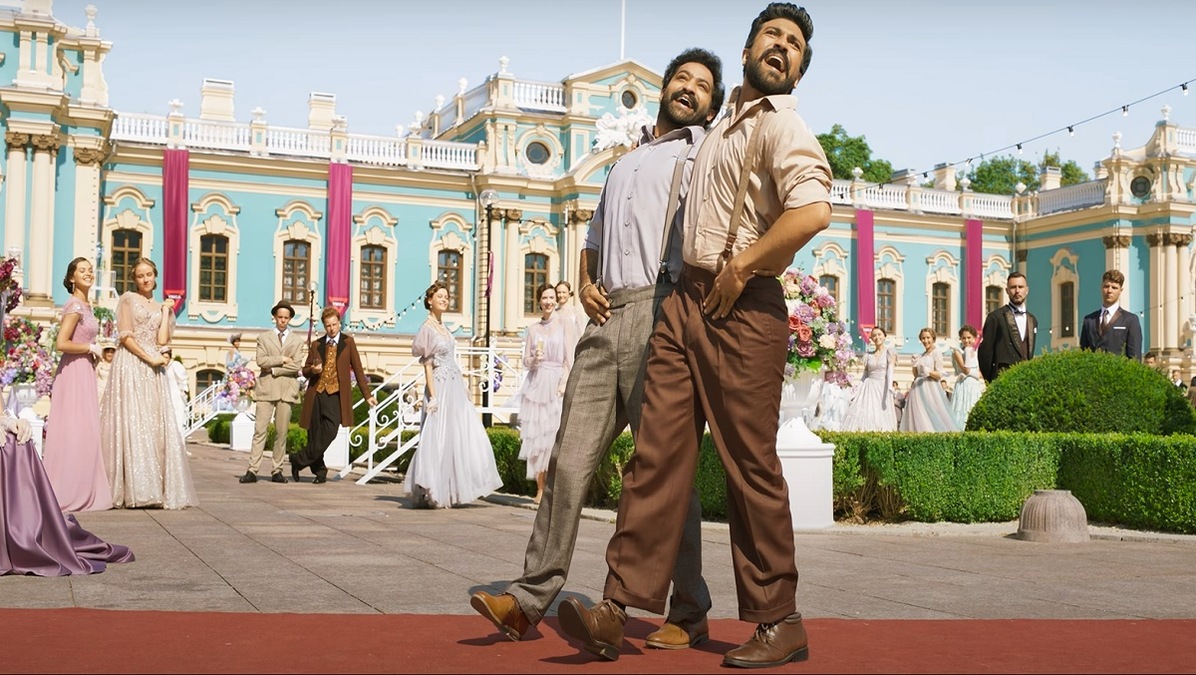 Naatu Naatu from RRR out, Ram Charan and Jr NTR burn the dance floor with their killer moves
