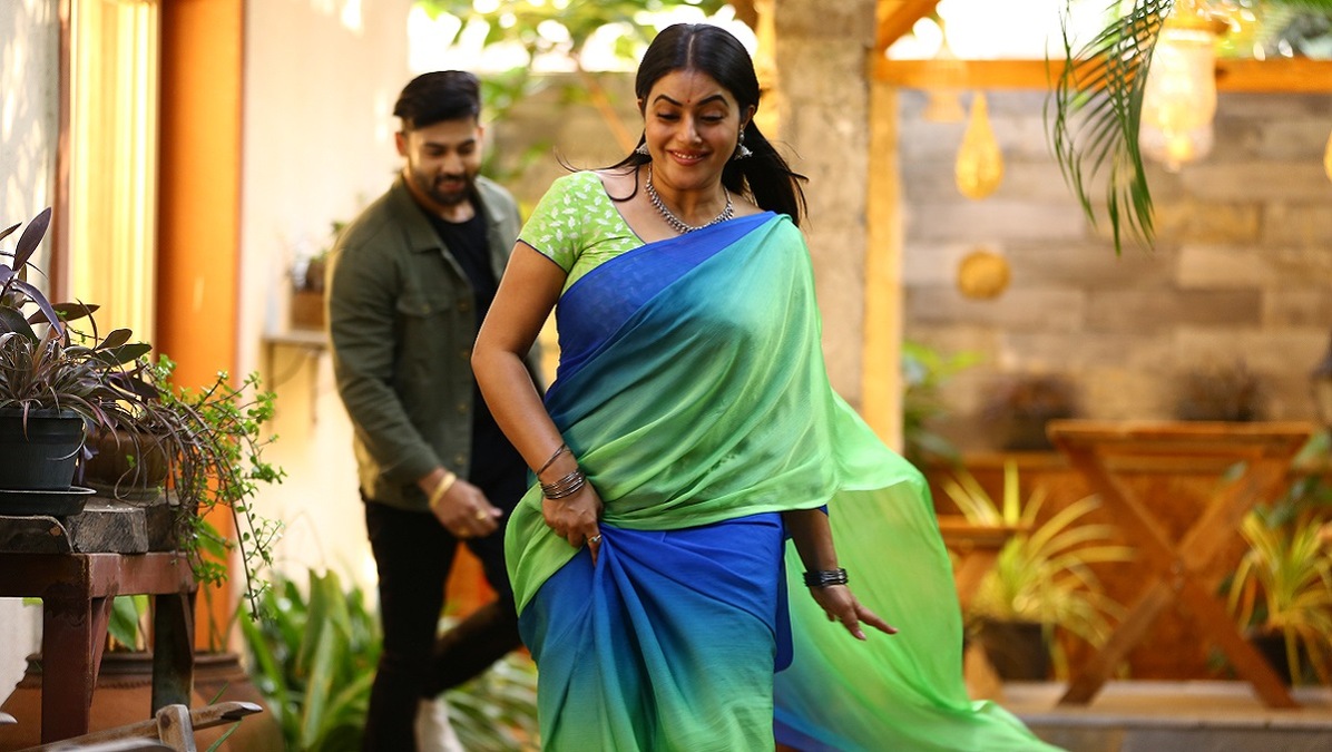 Purnaa: Back Door is a film on women empowerment and a courageous decision taken by a woman