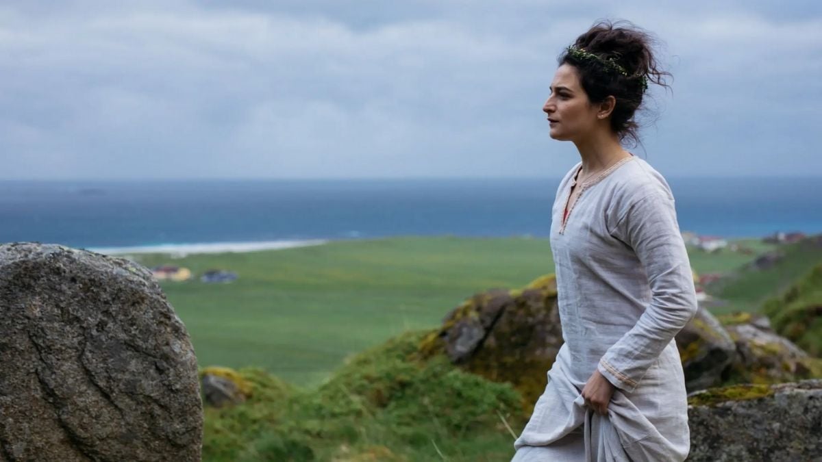 The Sunlight Night movie review: Jenny Slate shines in this tale about unlearning and self-actualisation