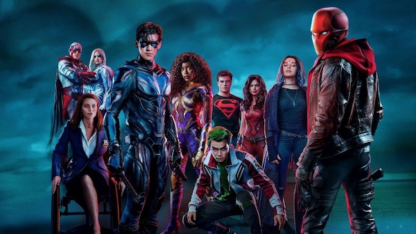 Titans Season 3 review: New season but plagued by the same issues as the previous instalments