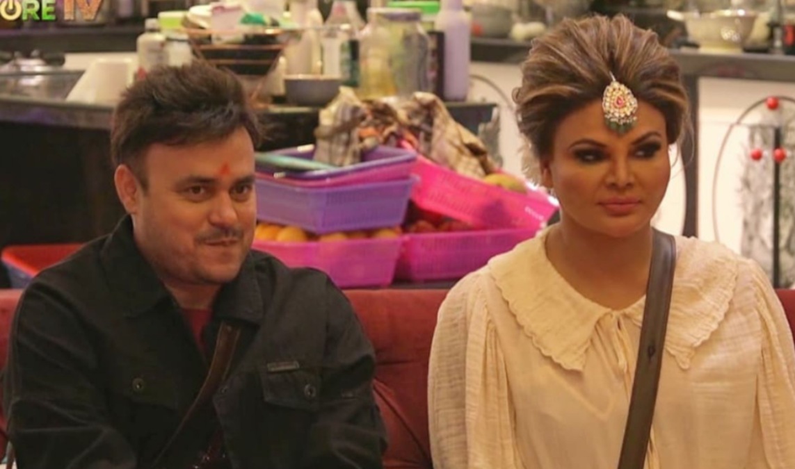 Bigg Boss 15: Rakhi Sawant part ways with husband Ritesh; fans call it the best decision of her life