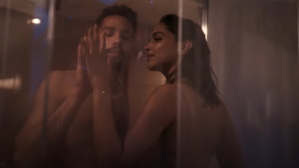 Gehraiyaan song Beqaboo: Deepika Padukone-Siddhant Chaturvedi are heady in love in peppy track