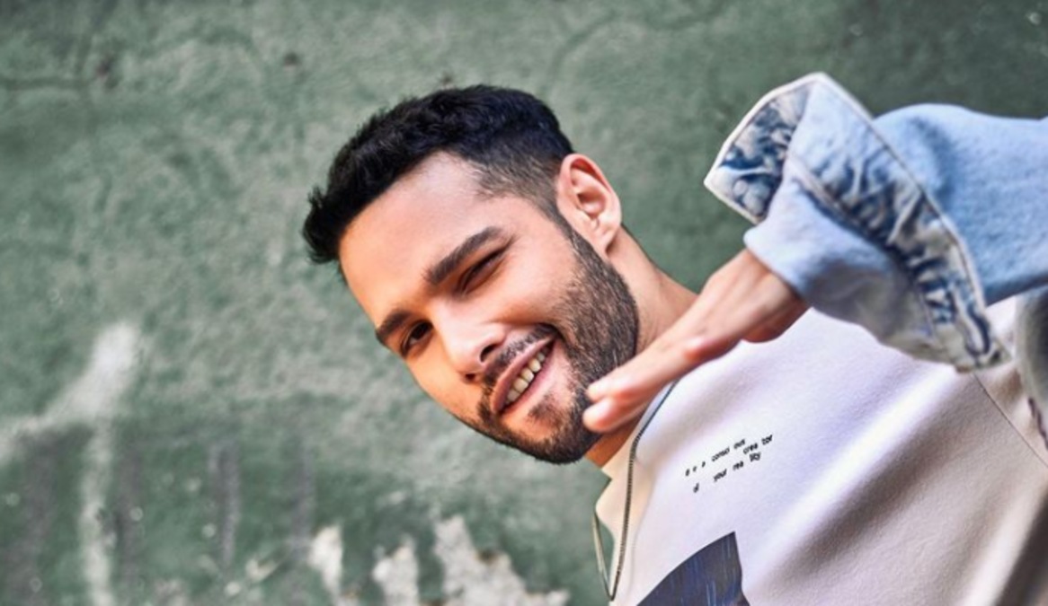 In Pictures: Gehraiyaan star Siddhant Chaturvedi shares his thoughts in latest Instagram post