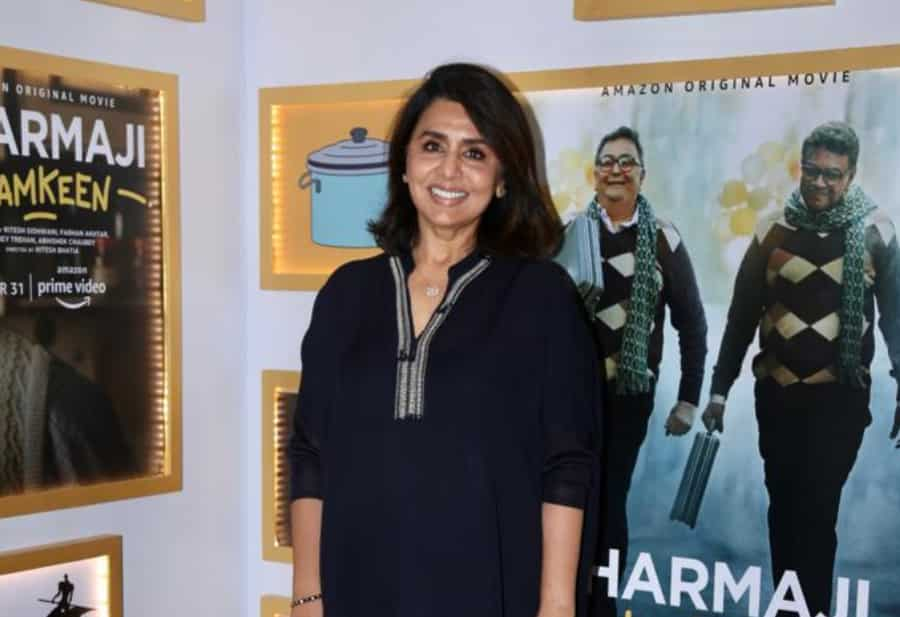 Neetu Kapoor looked gorgeous in all-black attire