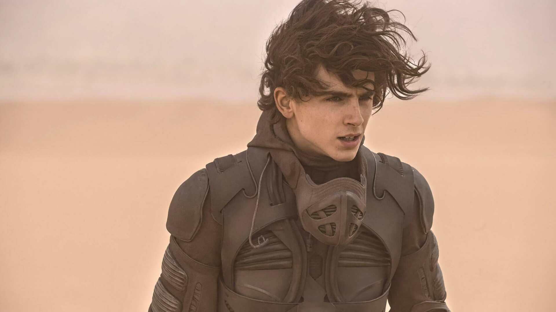 The Oscar for Best Cinematography goes to Greig Fraser for Dune