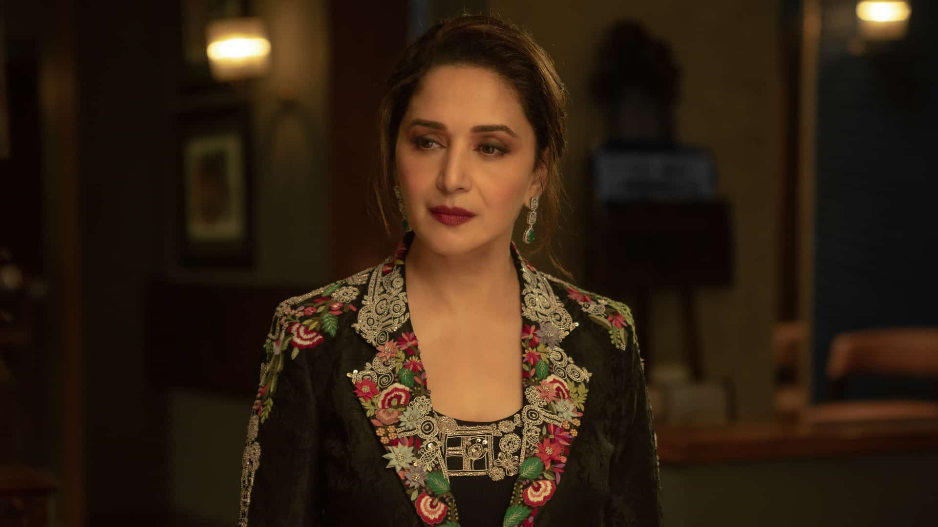 The Fame Game Release Date: When And Where To Watch Madhuri Dixit's OTT ...