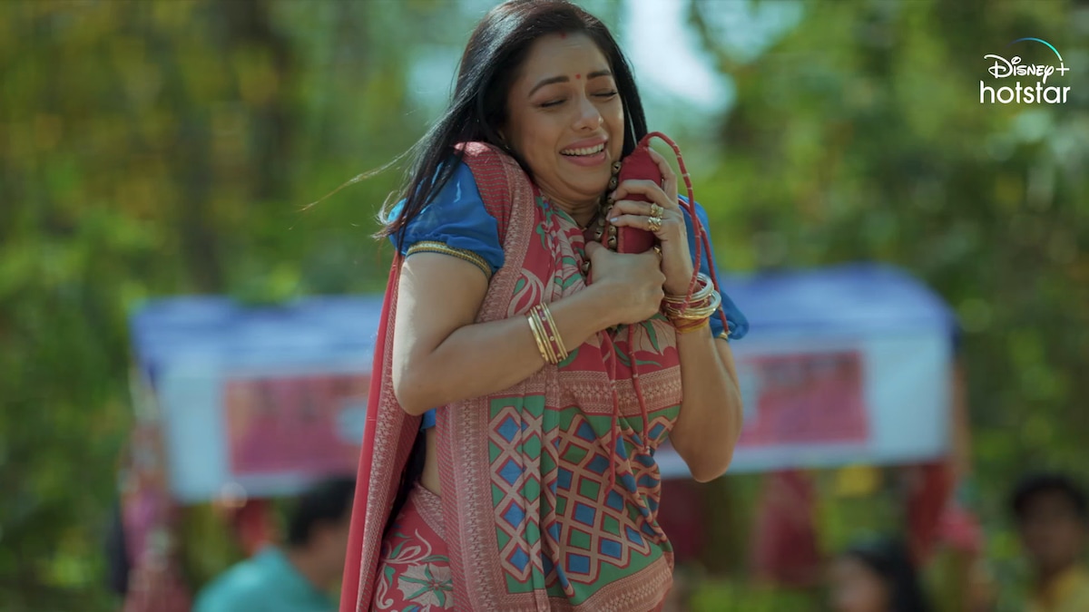 Anupama Namaste America April 27 spoiler: Anupama's joy knows no bounds as she gets offer from the US