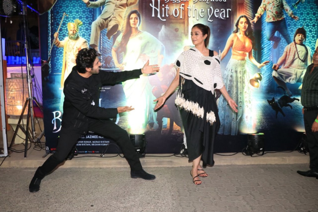 Bhool Bhulaiyaa 2: Kartik Aryan-Tabu have a blast at the success party with Anees Bazmee and others, see photos