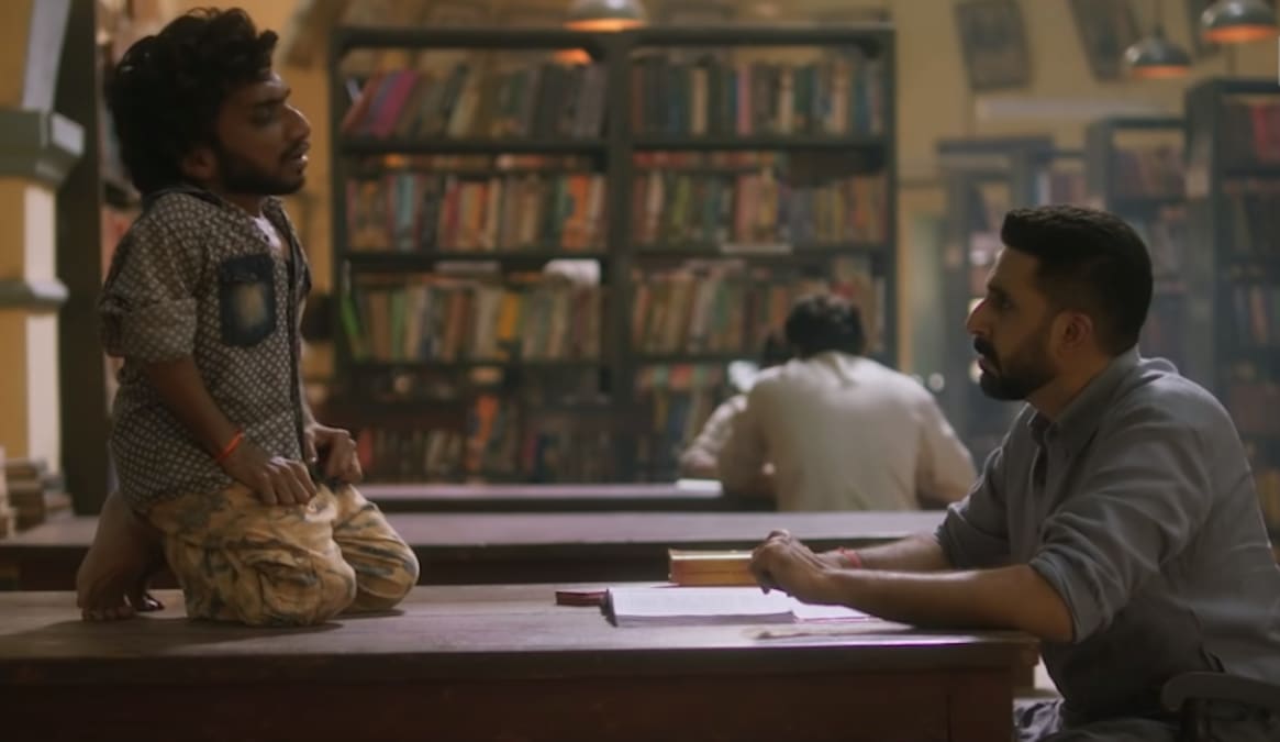 Dasvi: Watch as Abhishek Bachchan learns Maths from Chote Miyan in new Netflix video