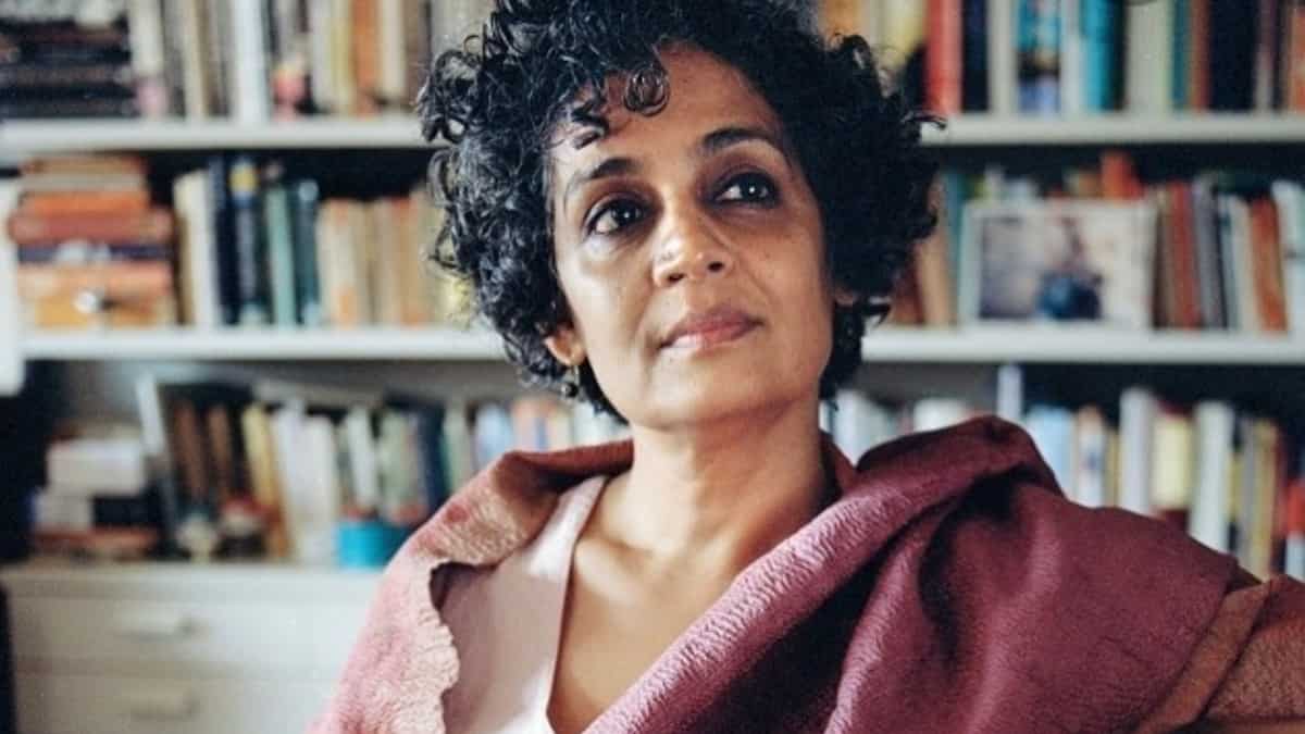 Arundhati Roy (2000)