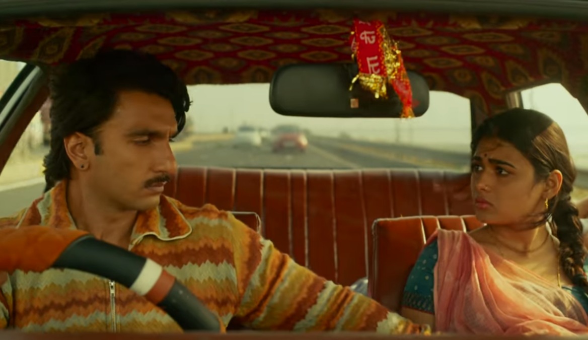 Jayeshbhai Jordaar trailer Twitter reactions: Netizens hail Ranveer Singh for choosing an important social issue, love his look