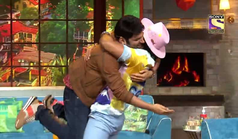 As soon as he entered the stage, the Ram Leela actor gave a huge hug to Kapil on his show.
