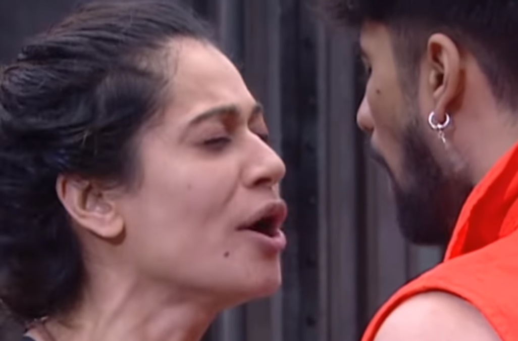 Lock Upp: Payal Rohatgi apologizes to all Indian Muslims after calling Zeeshan Khan 'terrorist'