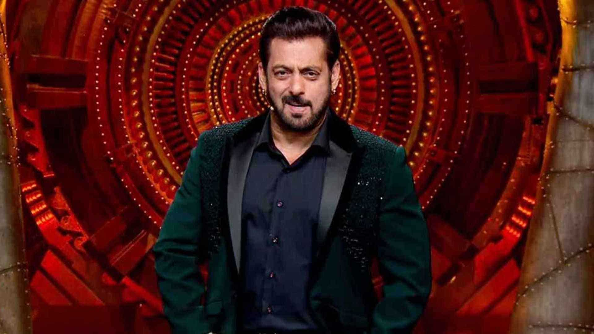 Bigg Boss 17 Weekend Ka Vaar Salman Khan Loses His Calm On Khanzaadi