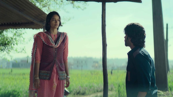 Rajkummar Rao and TJ Bhanu in a still from Guns & Gulaabs