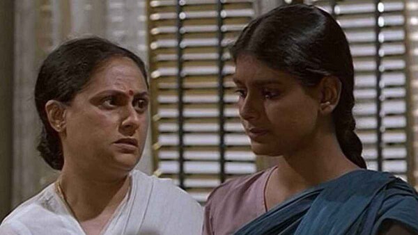 Hazar Chaurasi Ki Maa (1998) – A mother's grief and awakening