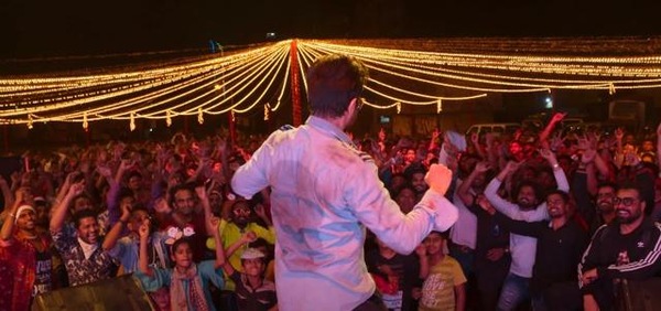 Anil Kapoor sets the stage on fire in AK vs AK