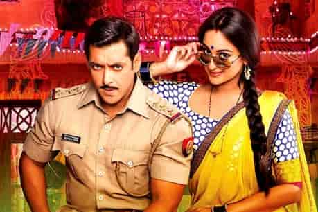 Salman Khan as Chulbul Pandey and Sonakshi Sinha as Rajjo in Dabangg