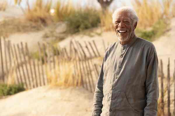 Morgan Freeman as Stuart in a still from Solos