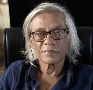 Sudhir Mishra goes digital, extends learning curve!
