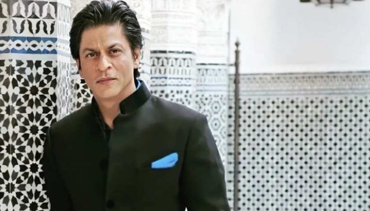 FlashbackFriday: Shah Rukh Khan's Old Video Of Hosting On