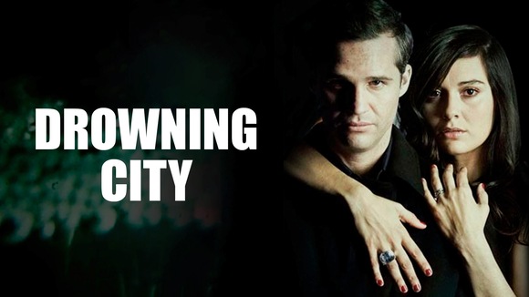 Drowning City in Spanish