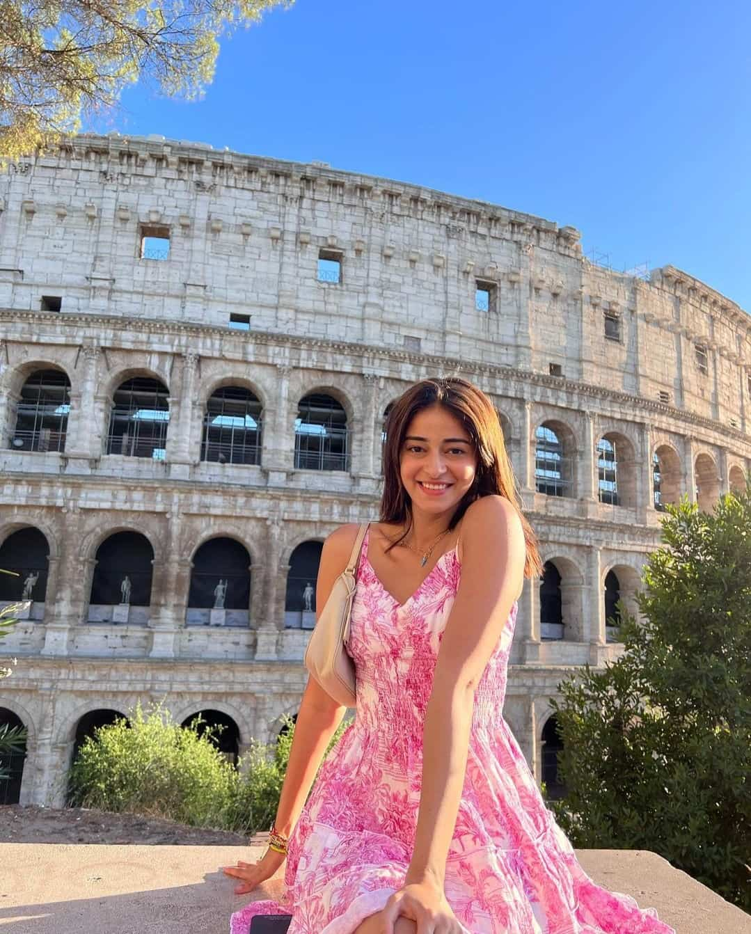 Ananya Panday is simply breathtaking in a pink outfit