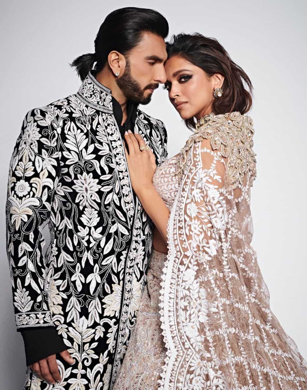 At the show, Deepika Padukone and Ranveer Singh captivated everyone's attention