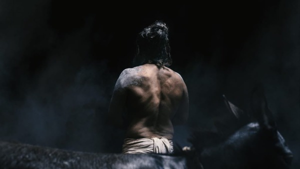 Chiyaan61 team drops a glimpse of Vikram's character in the film; Twitter goes berserk