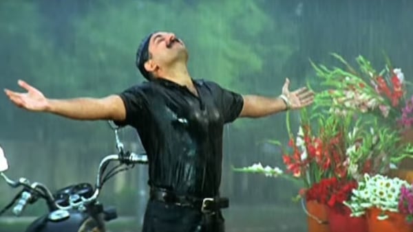 Chinna Chinna Mazhaithuligal from En Swasa Kaatre