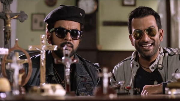 A still from Double Barrel