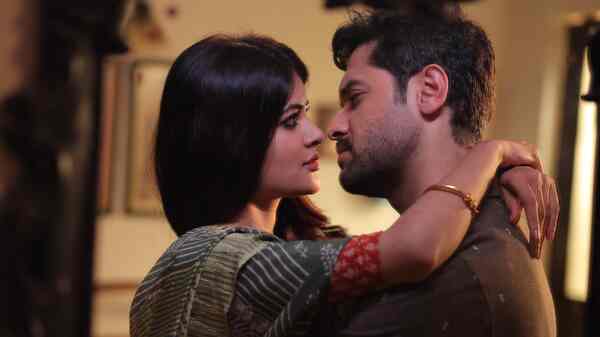 Kuler Aachar OTT release date: When and where to watch Vikram-Madhumita’s family drama