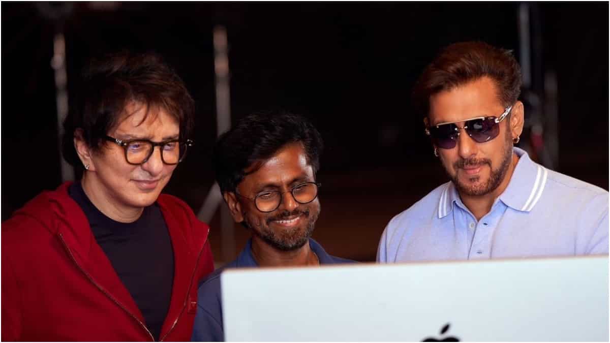 https://www.mobilemasala.com/movies/Salman-Khan-to-wrap-Sikandar-first-schedule-with-action-set-piece-in-Mumbai-details-about-next-leg-and-more-inside-i277139