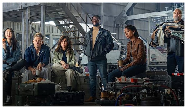 Lift – Check out Kevin Hart as the boss Cyrus, including 6 other characters from the high-flying heist team