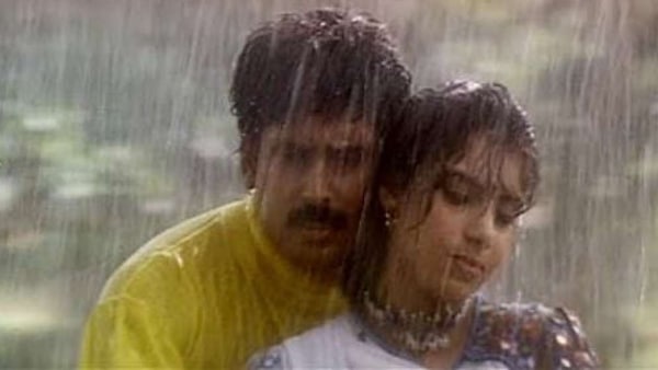 Thenmerku Paruvakaatru from Karuthamma