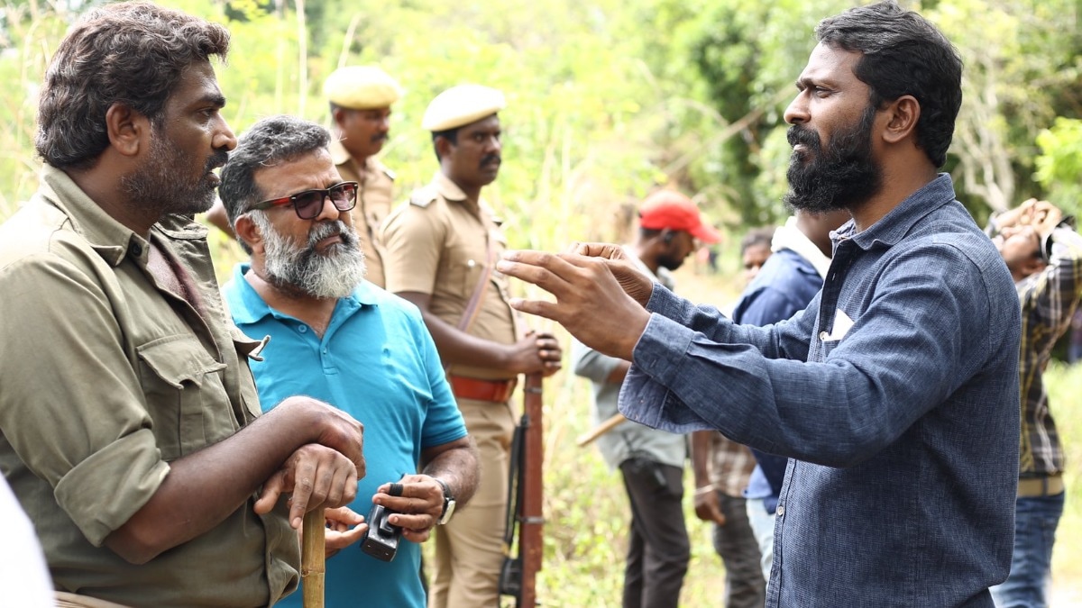 Vijay Sethupathi shares new pictures from the set of Vetri Maaran's Viduthalai